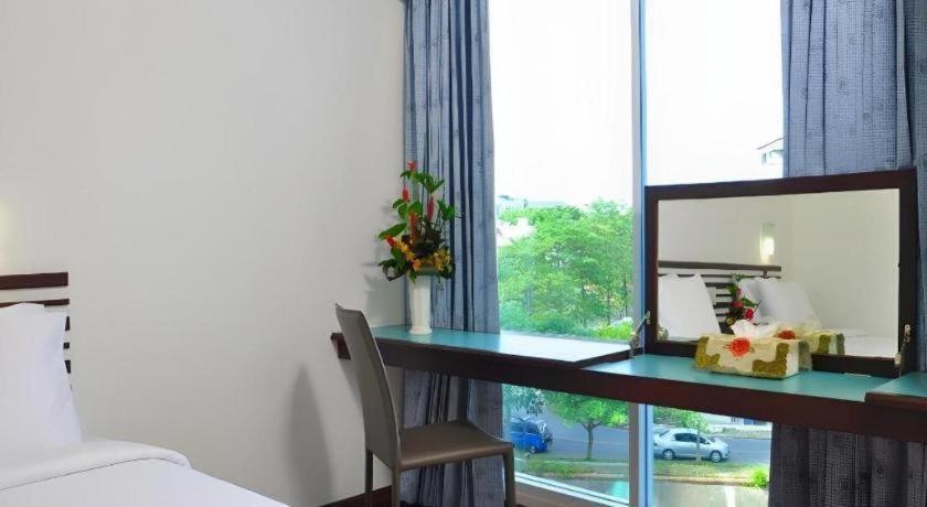The Color Hotel Hat Yai Ngoại thất bức ảnh