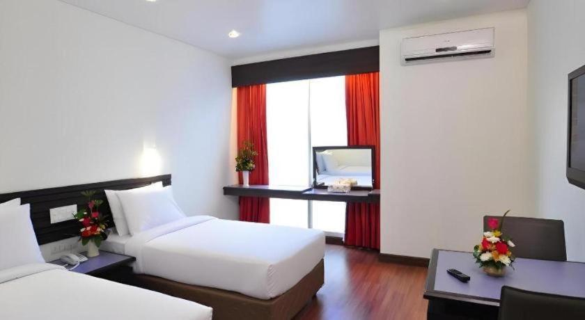 The Color Hotel Hat Yai Ngoại thất bức ảnh